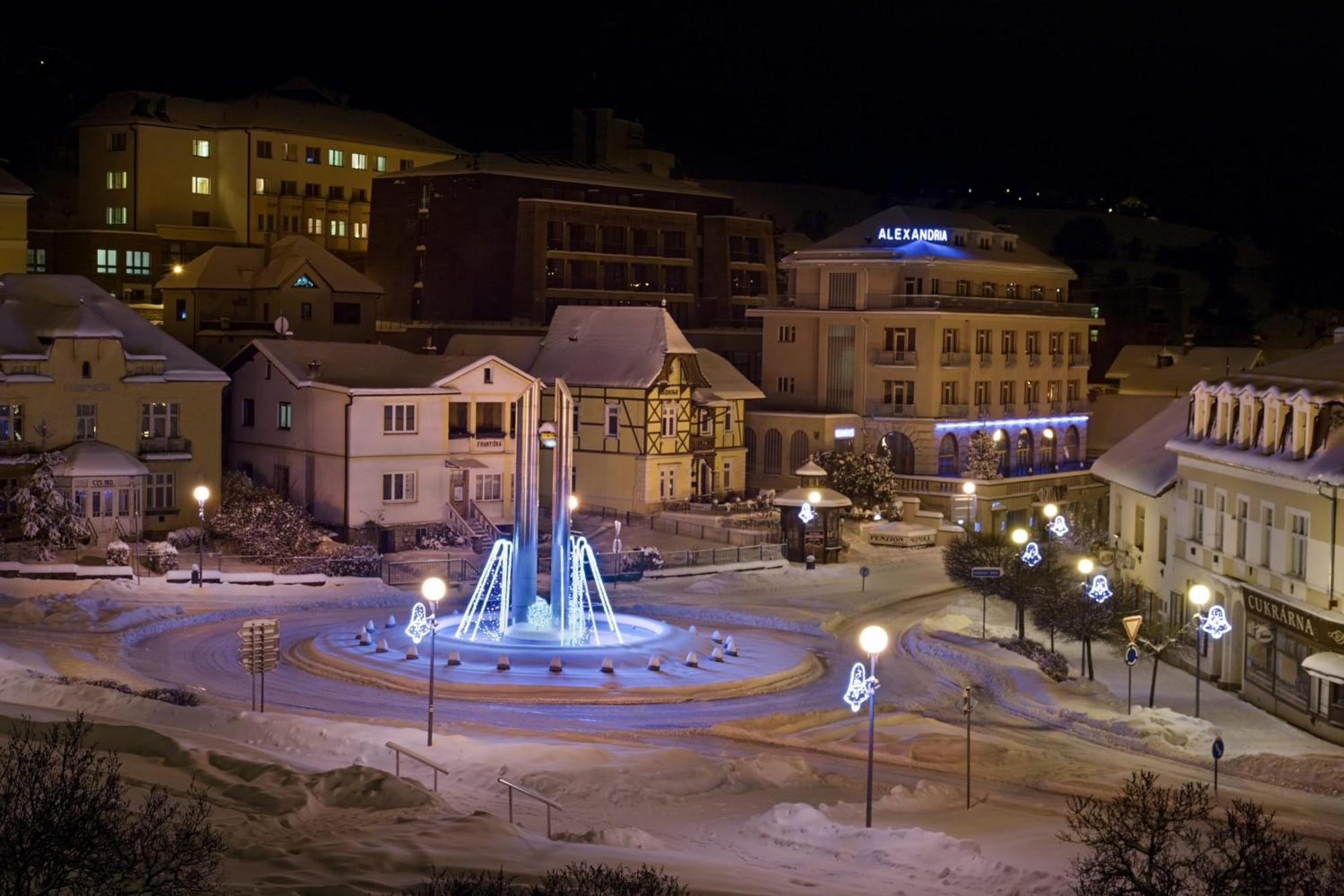 Kapsle * Luhacovice